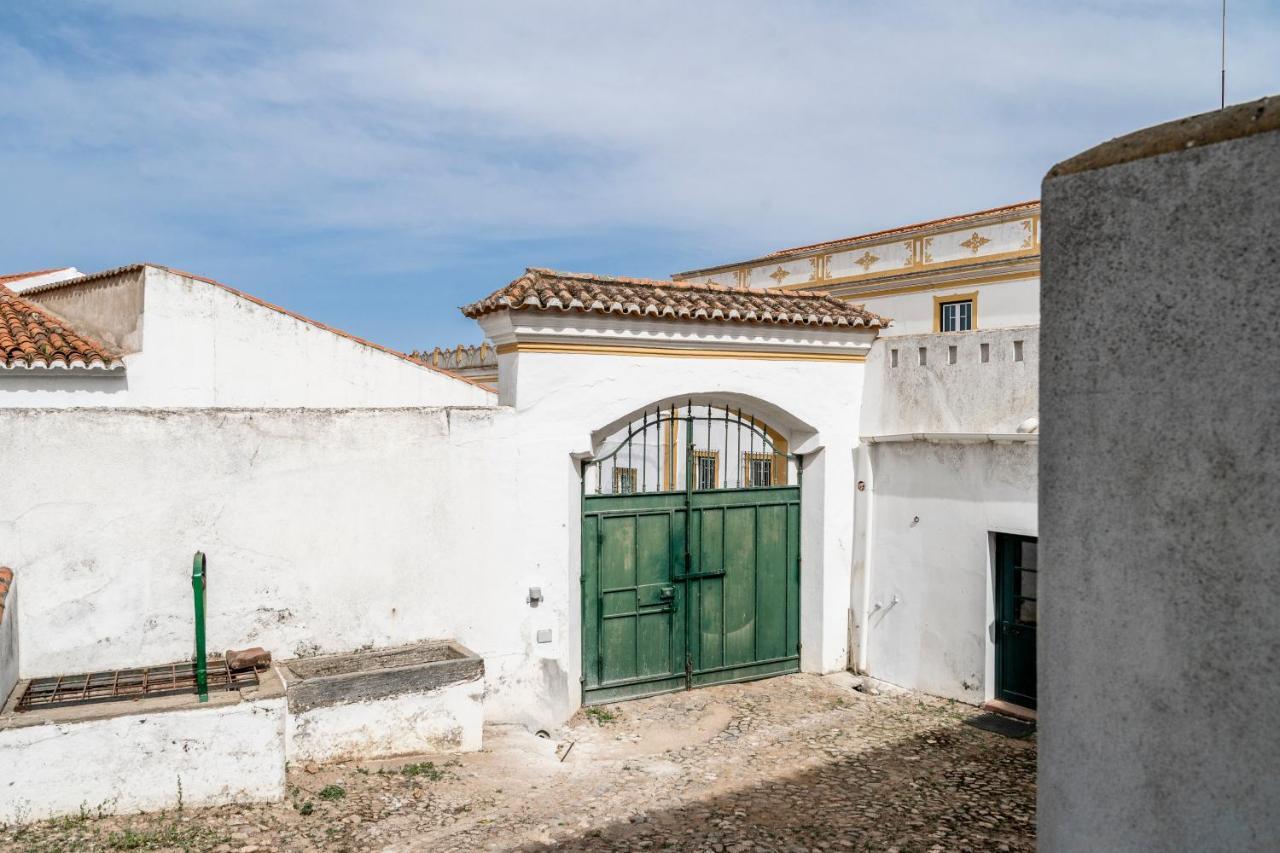 ホテル Casa Garcia Amareleja エクステリア 写真